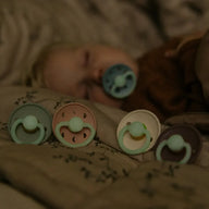 FRIGG Round Pacifier - Moon Phase Night